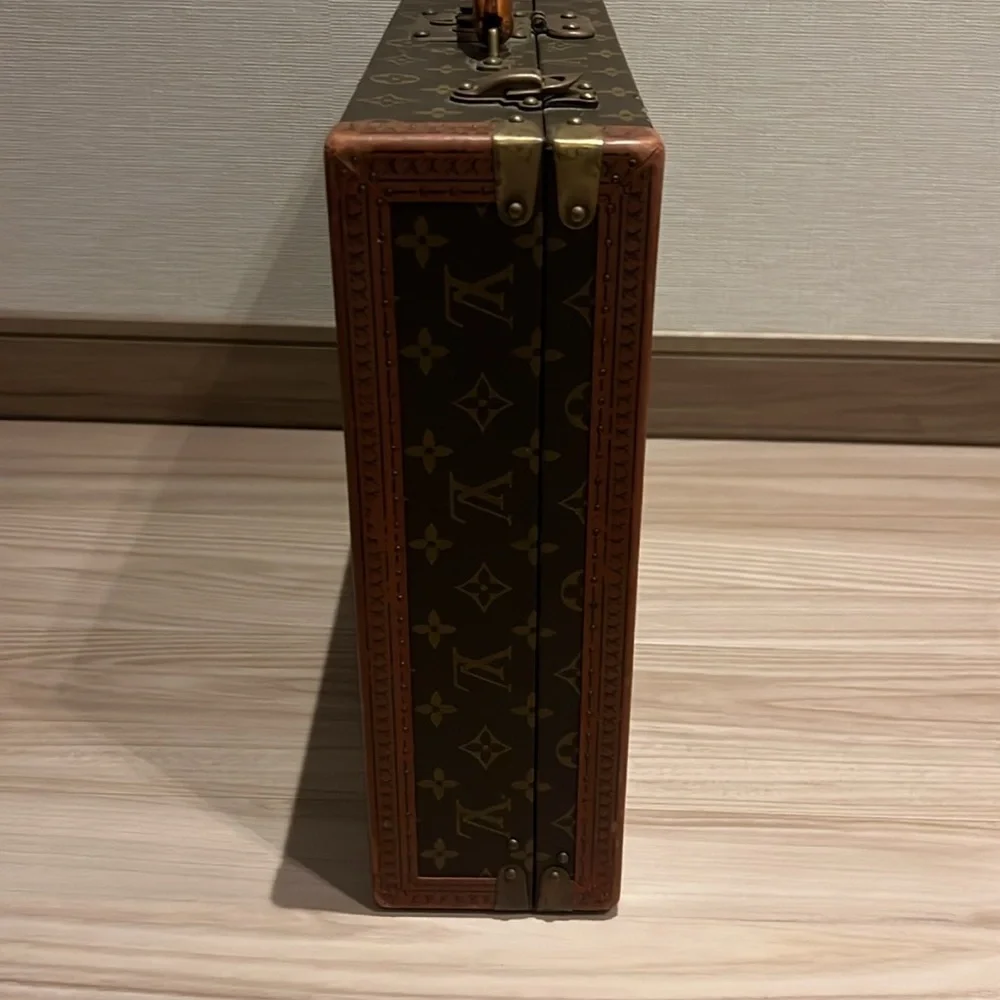 Louis Vuitton Trunk Monogram Coteville 45